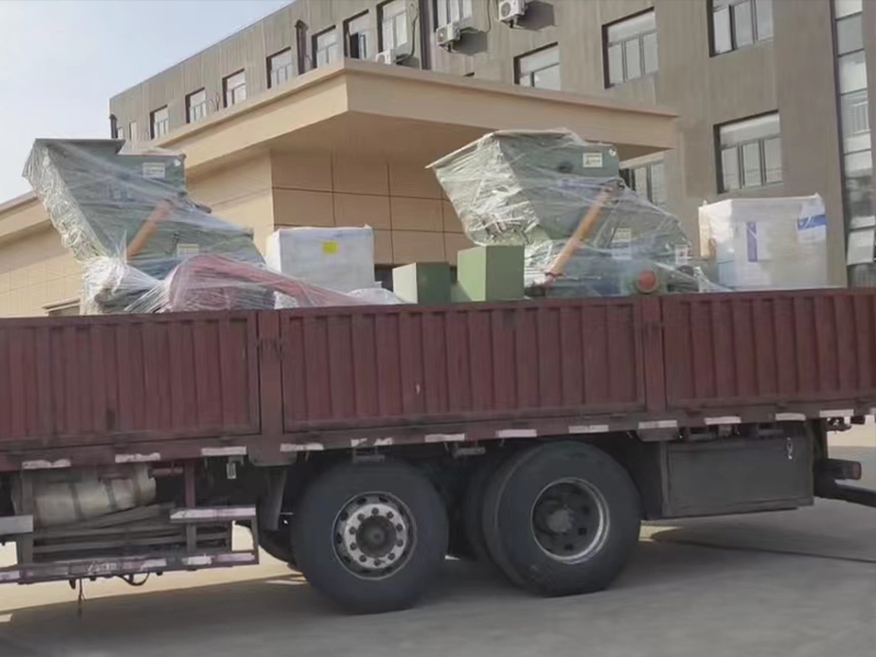 PC4012一90粗粉磨粉機成功發貨至云南 2 PC4012一90粗粉磨粉机成功发货至云南 - 云南磨粉需求(images 2)