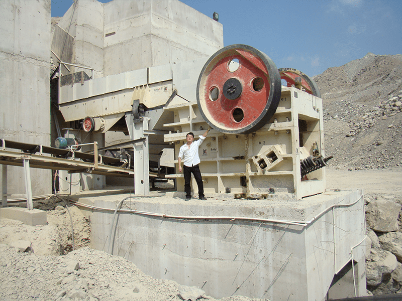 時產100噸破碎機有哪些?多少錢? 1 颚式破碎机