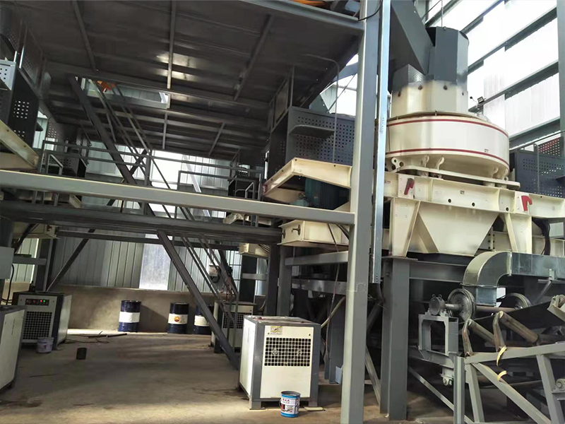 時產100噸破碎機有哪些?多少錢? 3 立式冲击破碎机