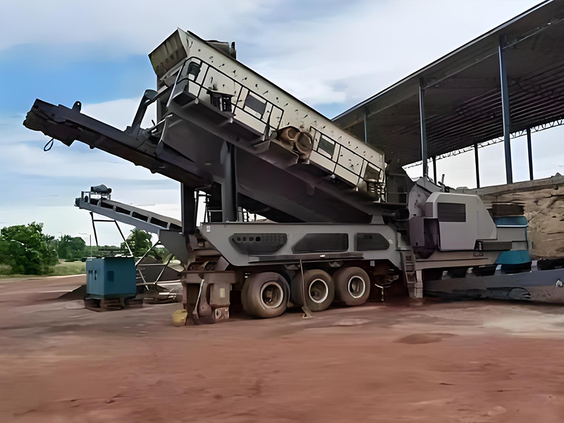 移動(dòng)破碎機(jī)介紹及優(yōu)勢 1 移动破碎机介绍及优势 - 丁博重工(images 1)