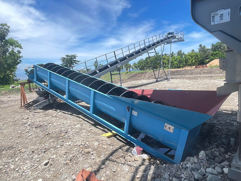 如何正確選擇洗砂機設(shè)備? 1 螺旋细砂机