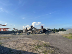 固定式花崗巖破碎生產線和移動式花崗巖破碎生產線...