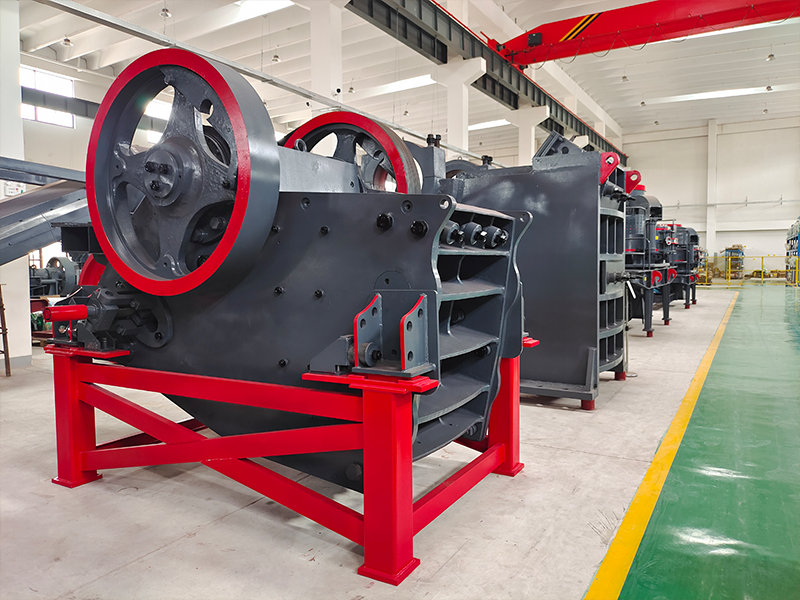 顎式破碎機(jī)正確的運(yùn)行方式和禁止返料的方案 1 颚式破碎机正确的运行方式和禁止返料的方案 - 物料返料解决方案(images 1)