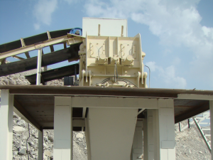 反擊式破碎機性能有哪些？